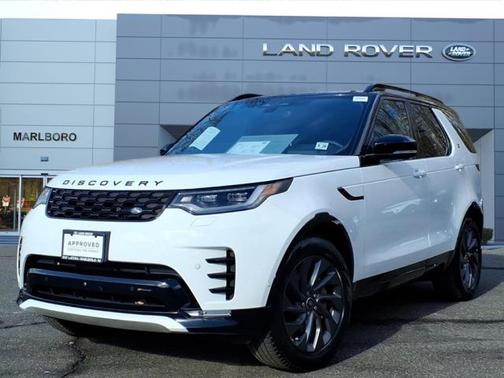 2023 Land Rover Discovery P300 S R-Dynamic