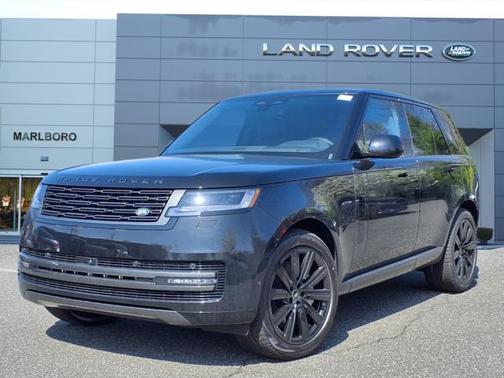 2025 Land Rover Range Rover SE