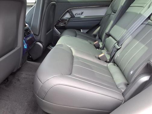 2025 Land Rover Range Rover Sport P360 S
