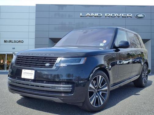 2023 Land Rover Range Rover SE LWB
