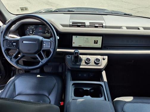 2022 Land Rover Defender 90 X-Dynamic S