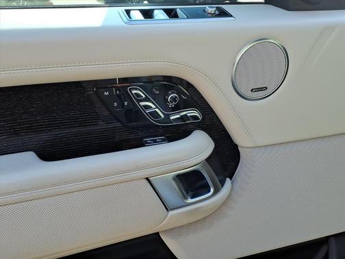 2020 Land Rover Range Rover 5.0L V8 Supercharged SV Autobiography