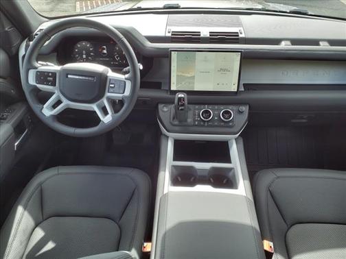 2025 Land Rover Defender 110 S