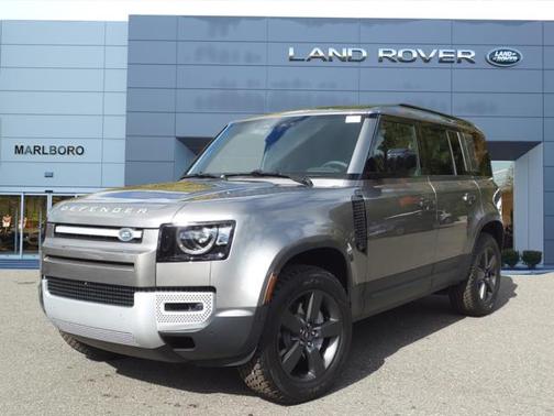 2025 Land Rover Defender 110 S