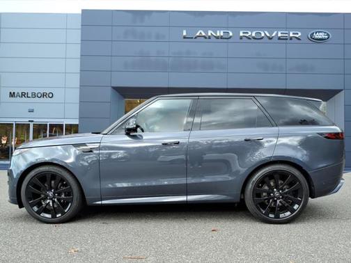 2025 Land Rover Range Rover Sport SE
