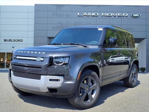 2025 Land Rover Defender 110 S
