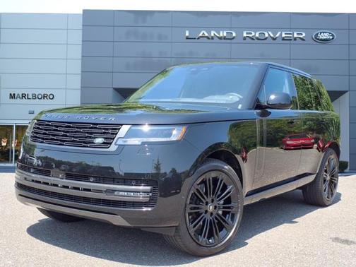 2025 Land Rover Range Rover P400 SE