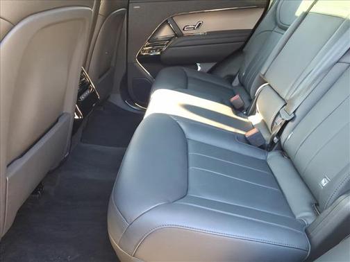 2025 Land Rover Range Rover Sport P360 S
