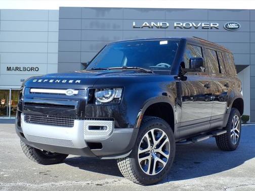 2025 Land Rover Defender 110 P400 S