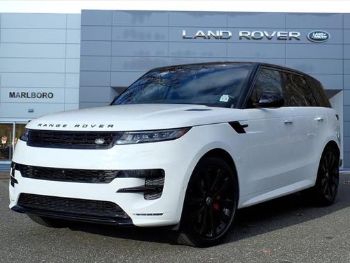 2025 Land Rover Range Rover Sport SE