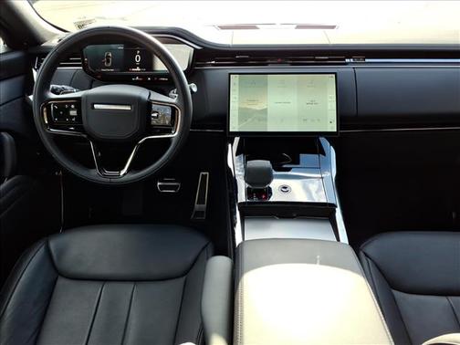 2025 Land Rover Range Rover Sport SE