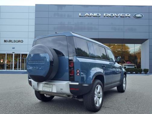 2025 Land Rover Defender 110 S