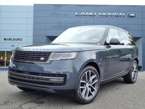2025 Land Rover Range Rover P400 SE