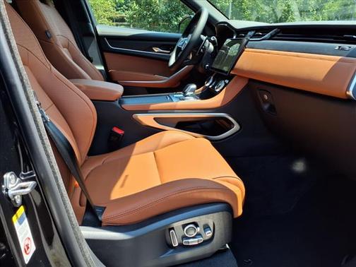 2026 Jaguar F-PACE P250