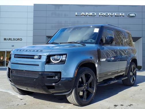 2026 Land Rover Defender P400 X-Dynamic SE