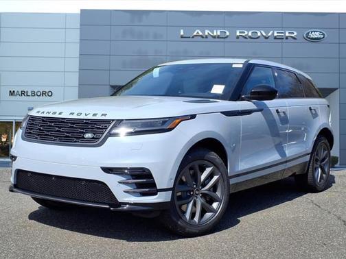 2026 Land Rover Range Rover Velar P250 SE R-Dynamic