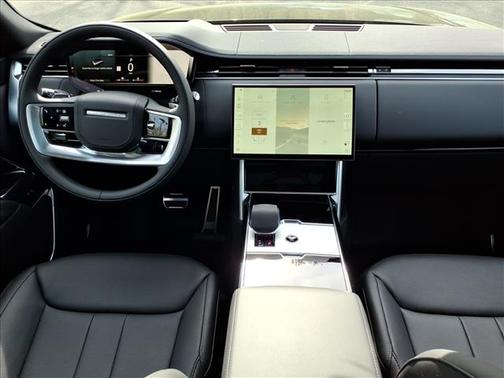 Black 2026 Land Rover Range Rover P400 SE 7 Seat