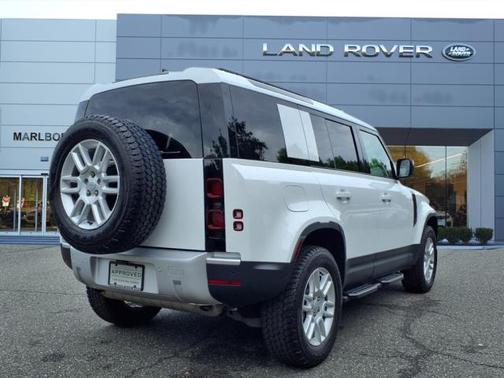 2025 Land Rover Defender 110 S