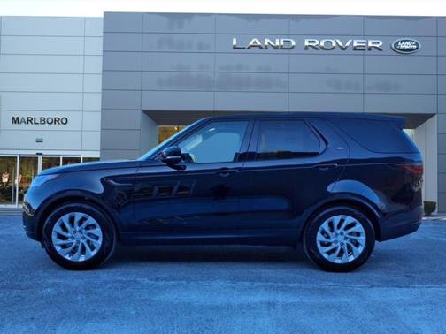2025 Land Rover Discovery P300 S
