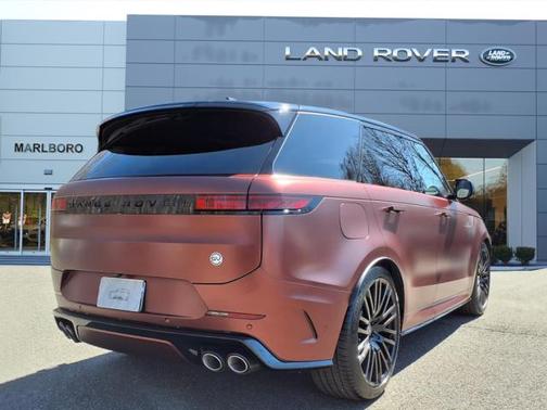 2025 Land Rover Range Rover Sport P635 SV Edition Two