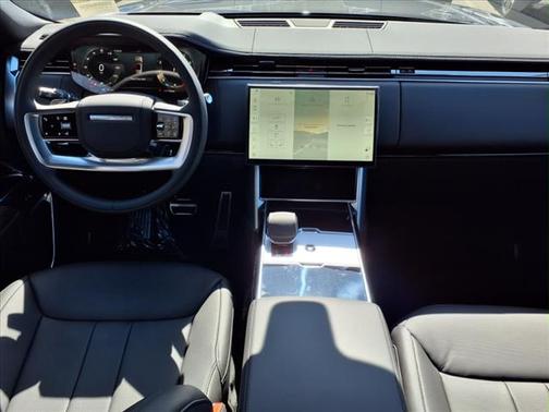 2025 Land Rover Range Rover P530 SE