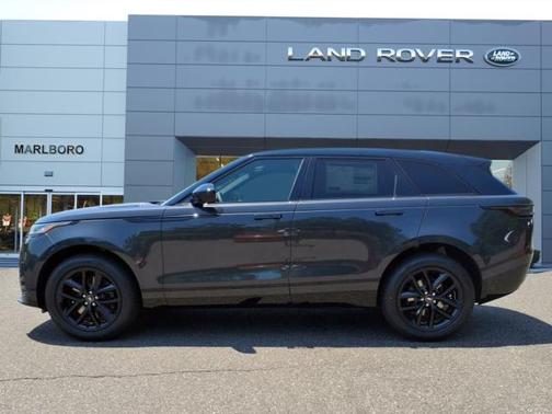 2026 Land Rover Range Rover Velar P250 SE R-Dynamic