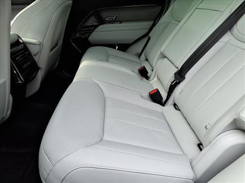 2023 Land Rover Range Rover Sport SE