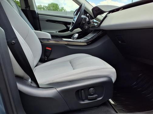 2025 Land Rover Range Rover Evoque S