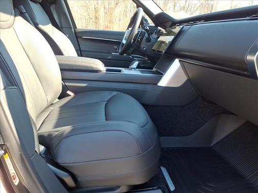 2026 Land Rover Range Rover P530 SE