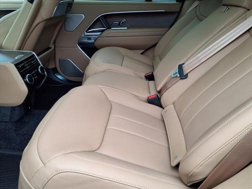 2025 Land Rover Range Rover Autobiography LWB