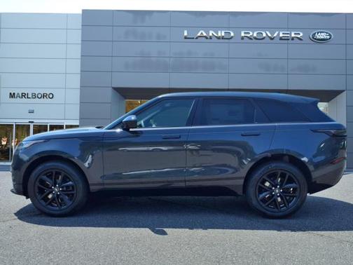 2026 Land Rover Range Rover Velar Dynamic SE