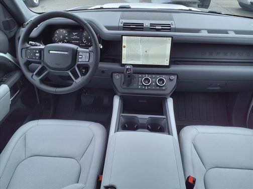 2025 Land Rover Defender 110 P300