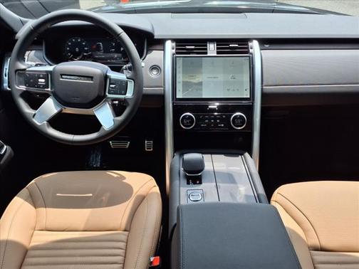 2025 Land Rover Discovery Dynamic SE