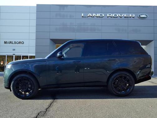 2026 Land Rover Range Rover P400 SE