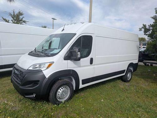 Bright White Clearcoat 2026 RAM ProMaster 2500 High Roof