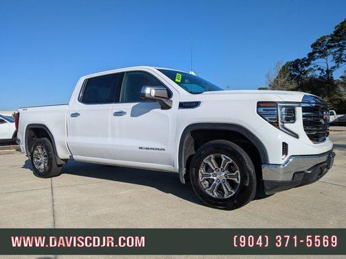 2025 GMC Sierra 1500 SLT