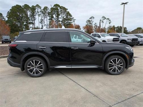 2022 INFINITI QX60 SENSORY