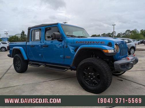 Hydro Blue Pearlcoat 2020 Jeep Gladiator Mojave