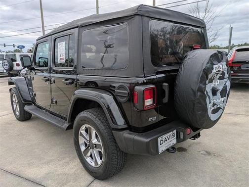 2022 Jeep Wrangler Unlimited Sahara