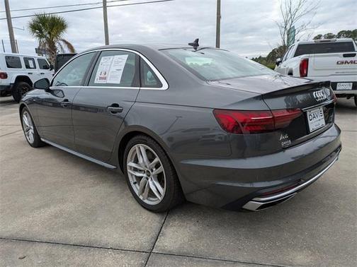 2023 Audi A4 45 S line Premium Plus