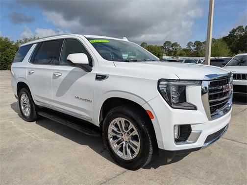 2023 GMC Yukon SLT