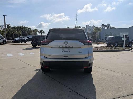 2024 Nissan Rogue S