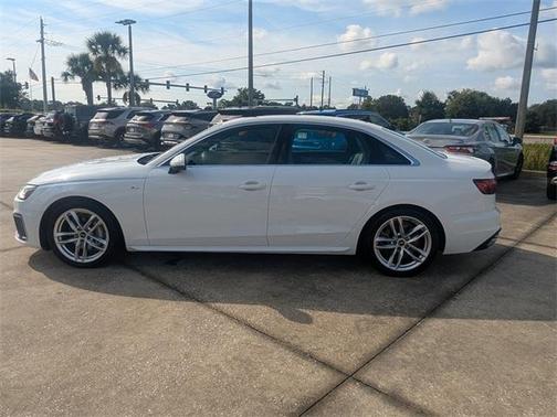 2023 Audi A4 45 S line Premium Plus