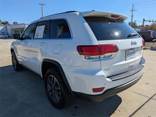 2020 Jeep Grand Cherokee Laredo E