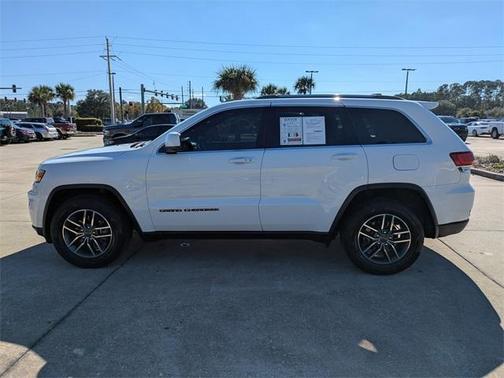 2020 Jeep Grand Cherokee Laredo E