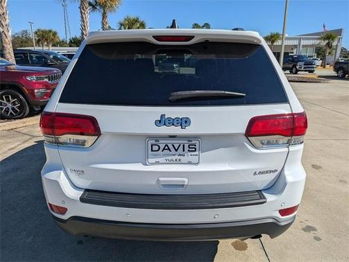 2020 Jeep Grand Cherokee Laredo E