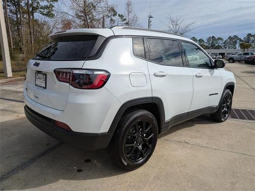2026 Jeep Compass Latitude