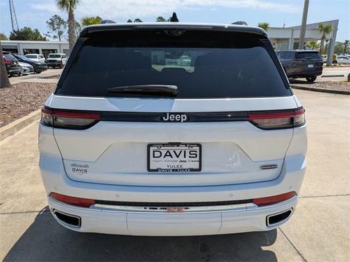 2025 Jeep Grand Cherokee Overland