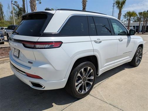 2025 Jeep Grand Cherokee Overland
