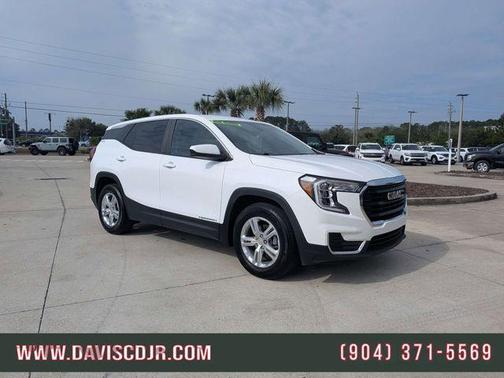 Summit White 2024 GMC Terrain SLE